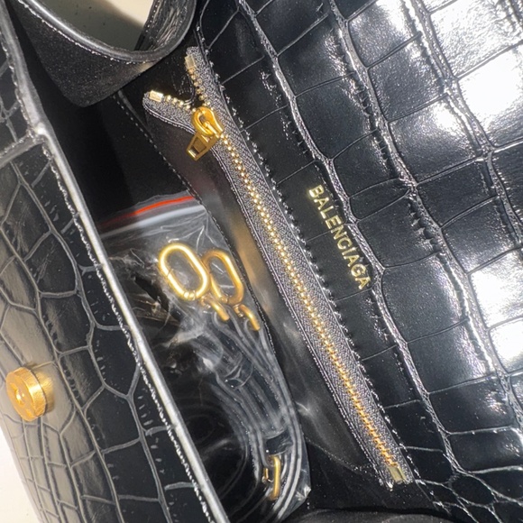 Balenciaga Women’s Hourglass Handbag - Picture 4 of 9